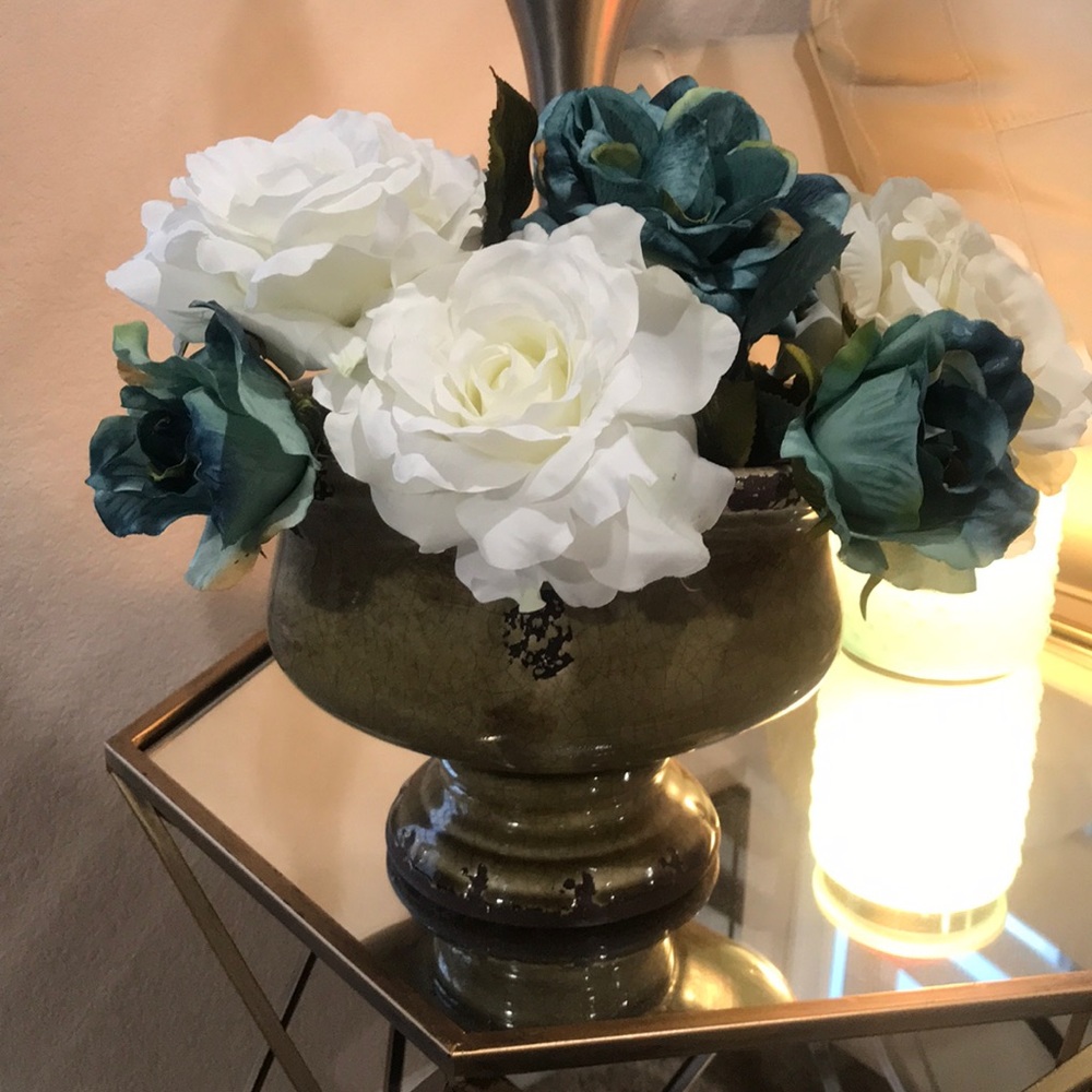 Floral arrangement